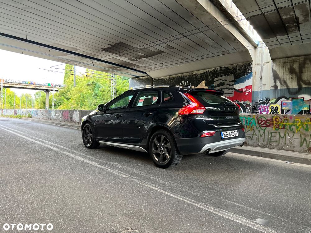 Volvo V40 Cross Country T5 Summum - 2