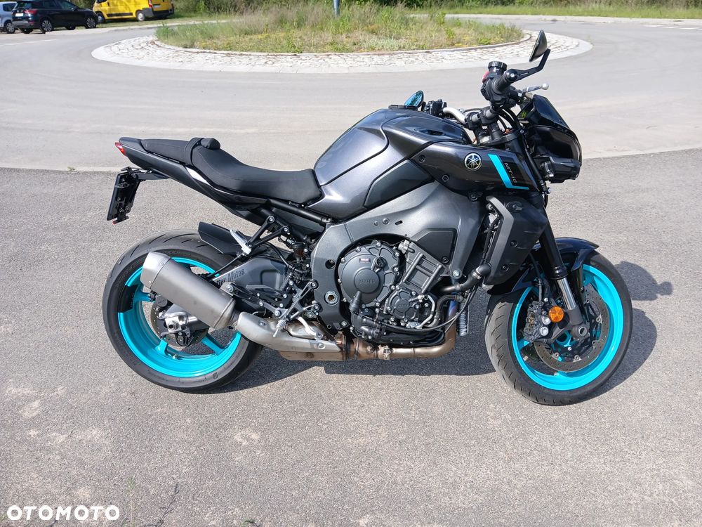 Yamaha MT - 9