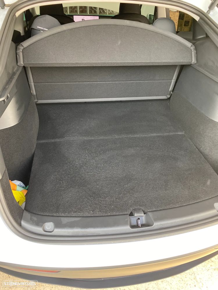 Tesla Model Y Tração Traseira - 17