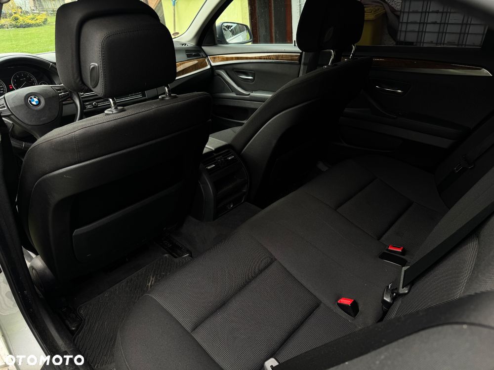 BMW Seria 5 - 11