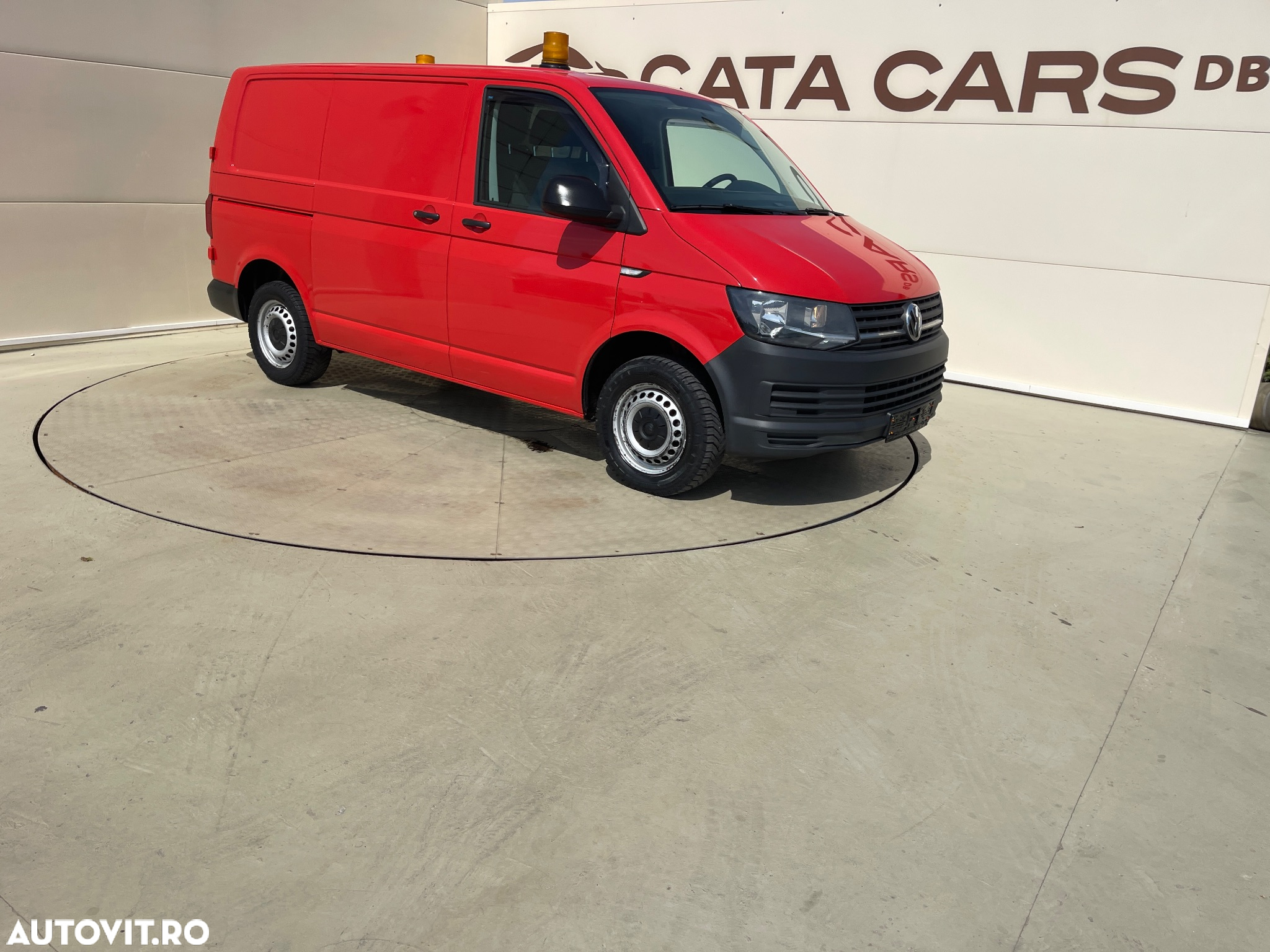 Volkswagen Transporter 2.0TDI  USI SPATE - 20
