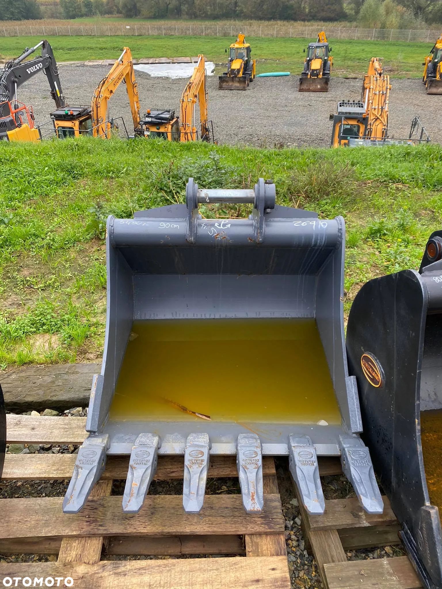 Łyżka Kopiąca Strickland 90cm JCB 3CX 4CX Hydradig 8080 - 1