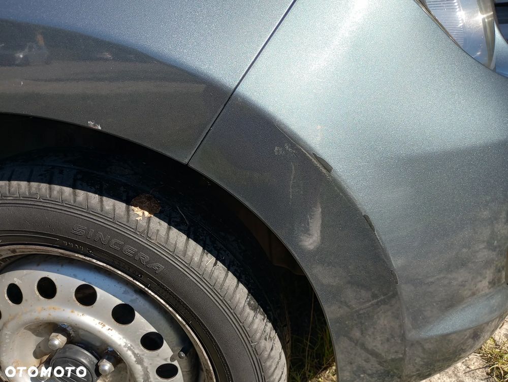 Suzuki Alto 1.0 Club - 14