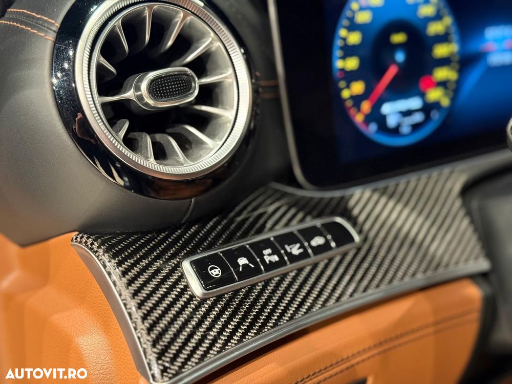 Mercedes-Benz AMG GT - 23