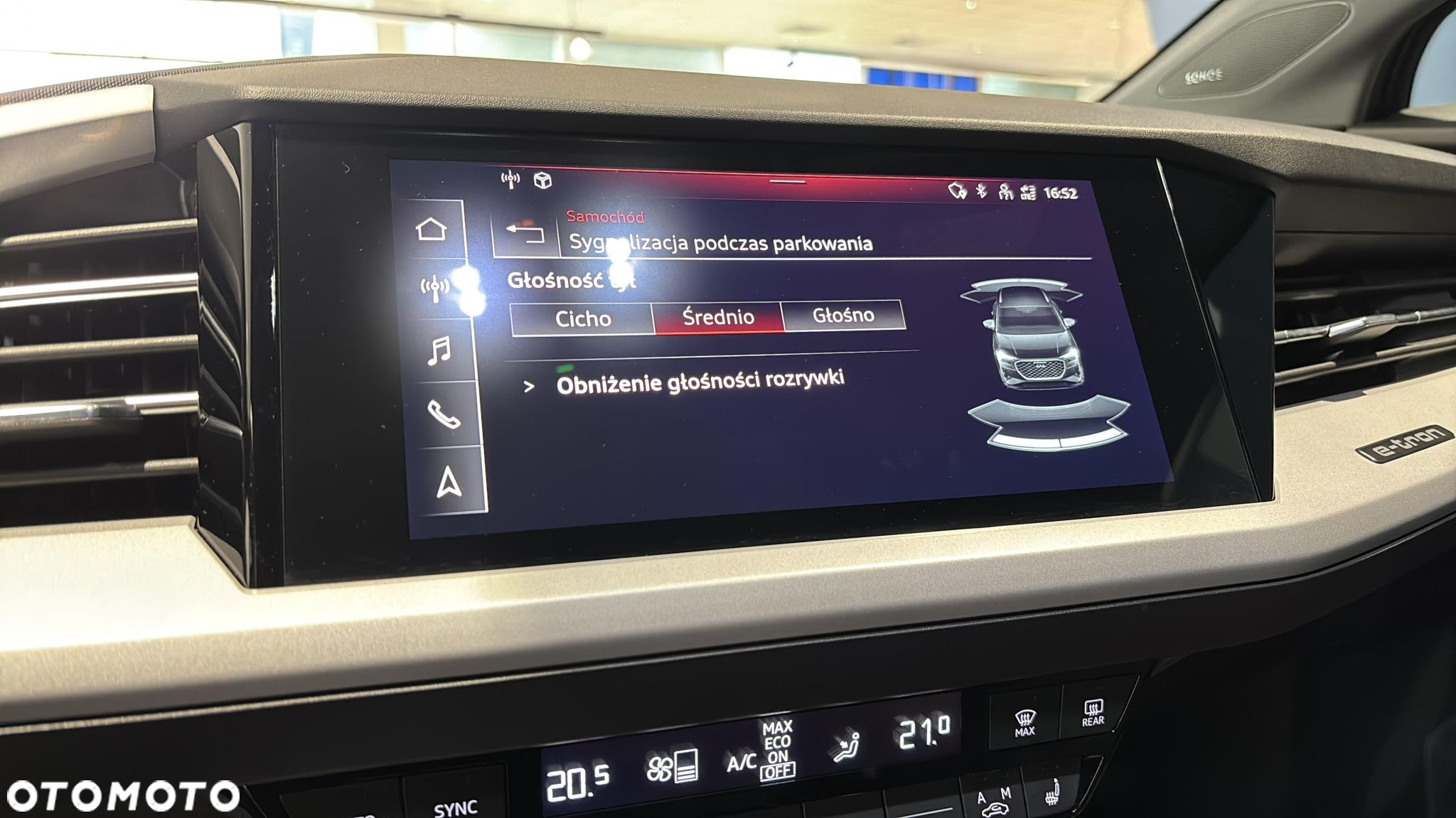 Audi Q4 e-tron - 25