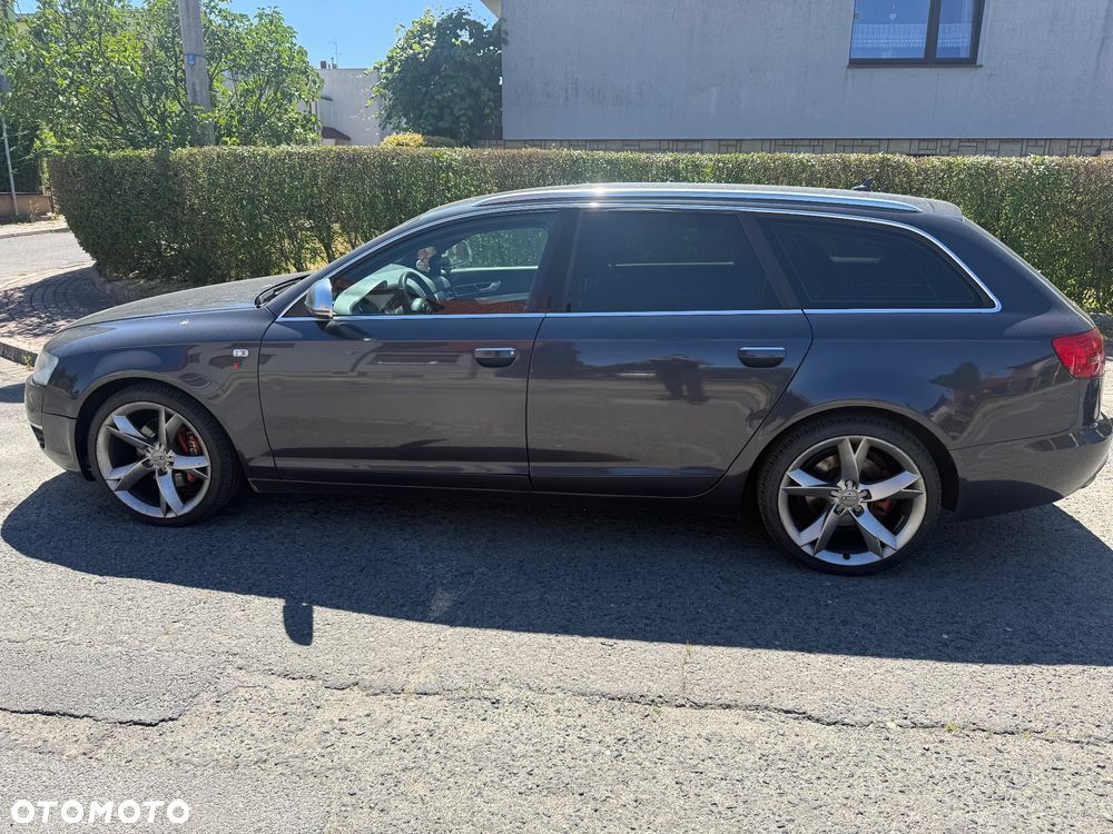 Audi A6 - 4