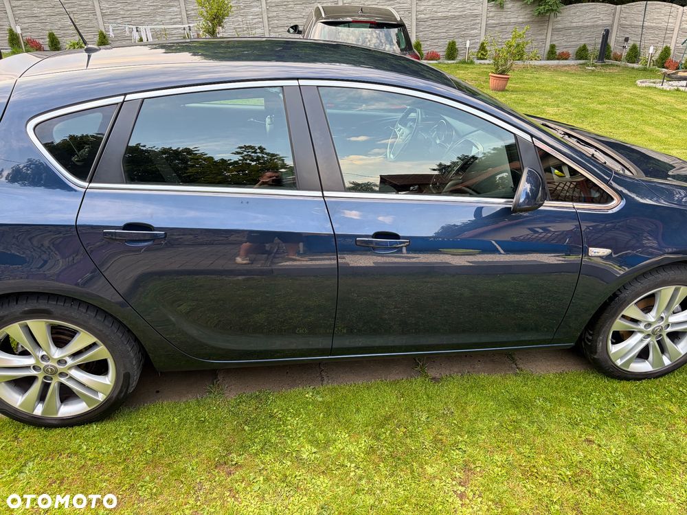 Opel Astra 1.4 T Cosmo - 6