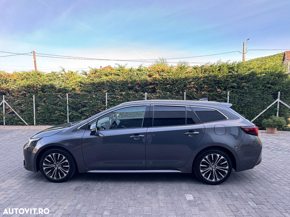 Toyota Corolla - 7