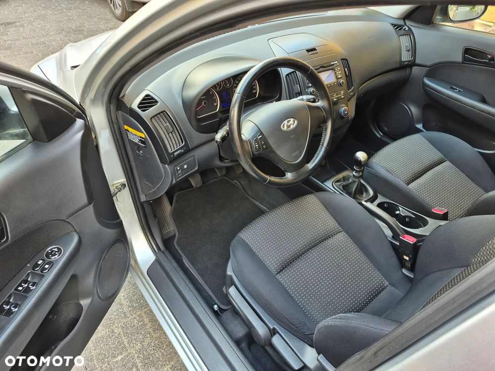 Hyundai i30 i30cw 1.6 Edition Plus - 5