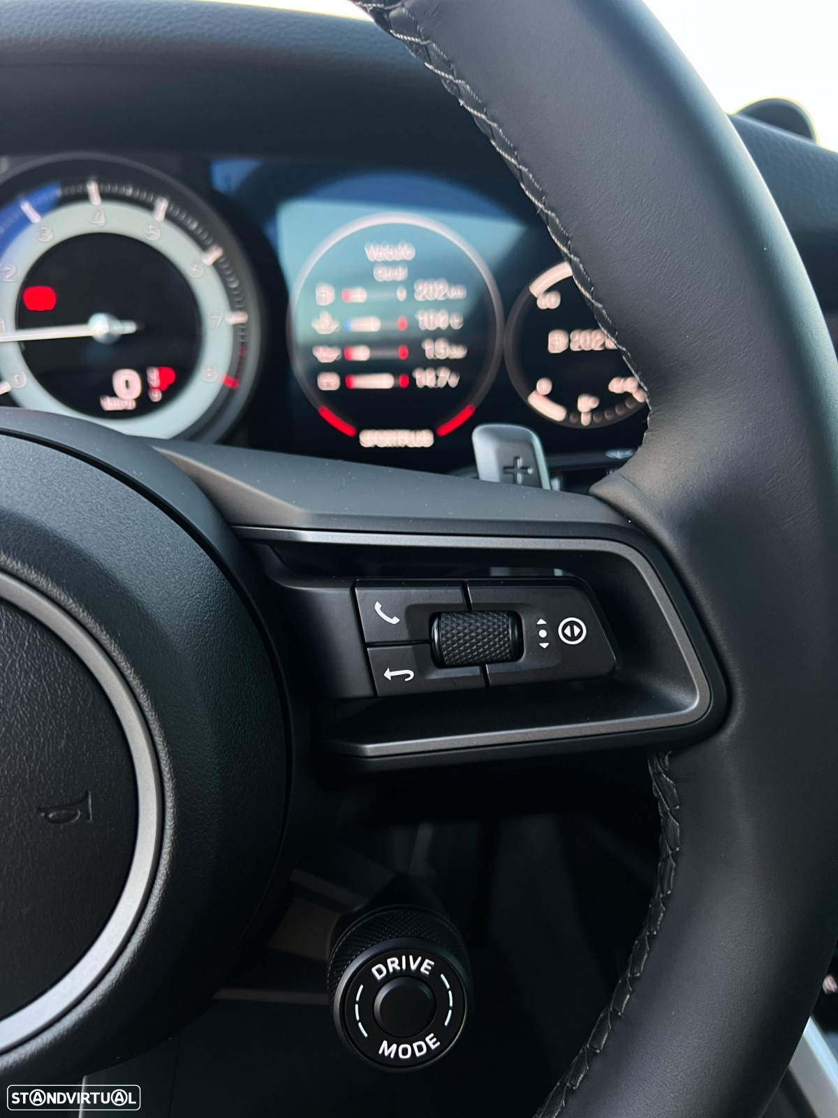 Porsche 911 (992) Carrera PDK - 49