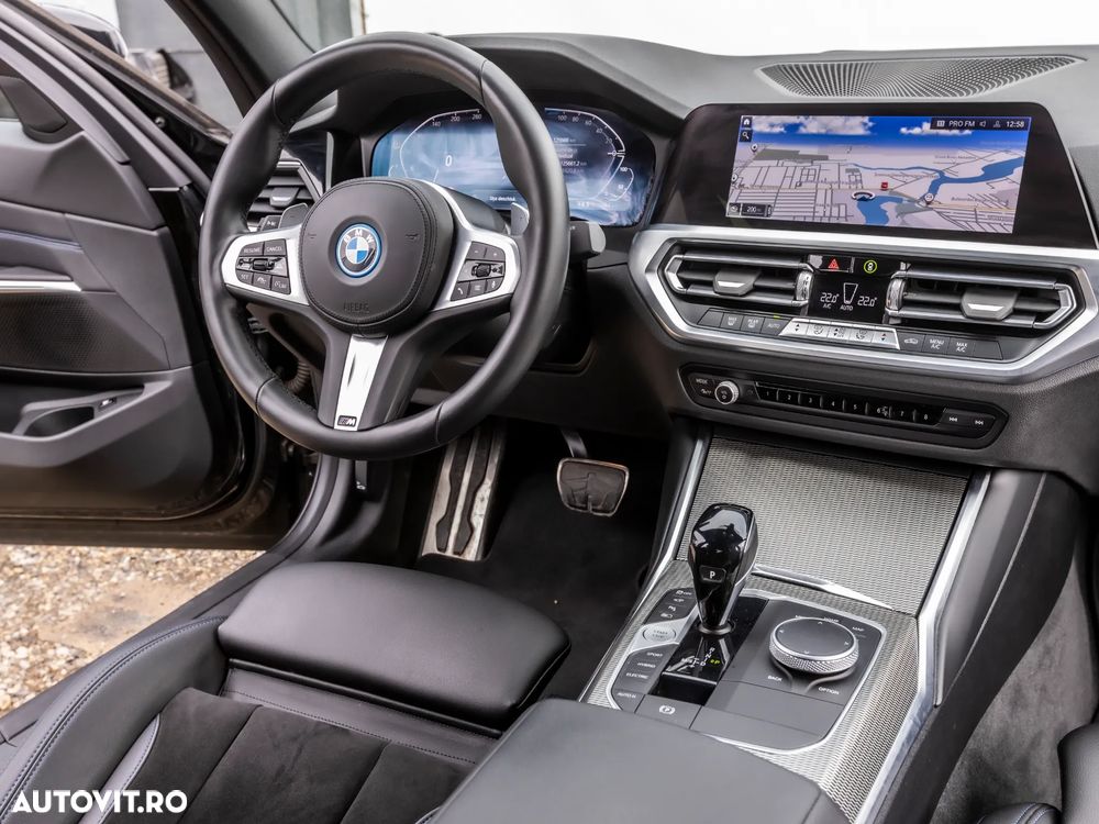 BMW Seria 3 330e xDrive Aut. M Sport - 7