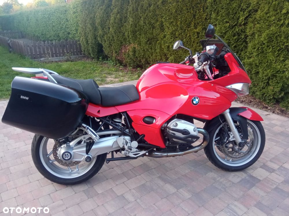BMW R - 1