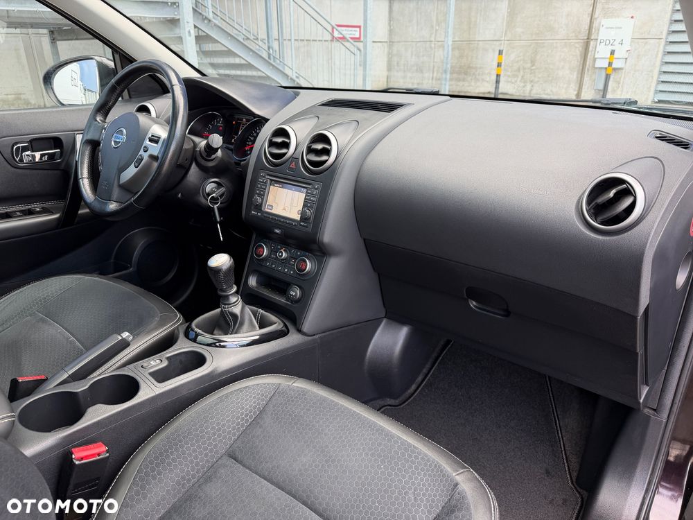 Nissan Qashqai 2.0 Tekna - 23