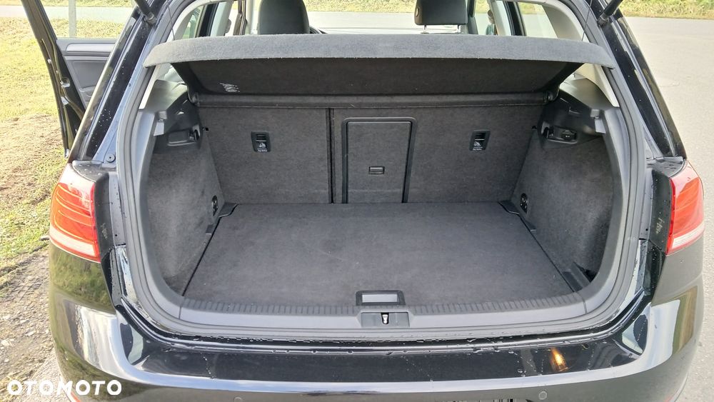 Volkswagen Golf e-Golf - 6