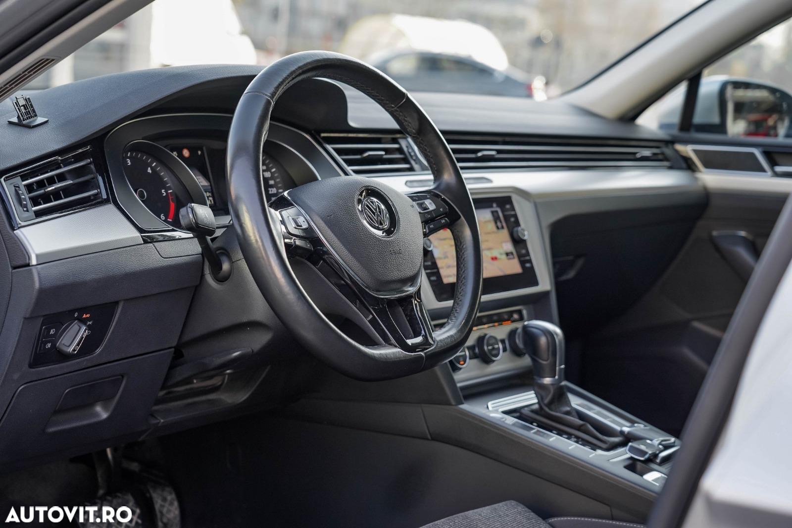 Volkswagen Passat Variant 2.0 TDI DSG Comfortline - 13