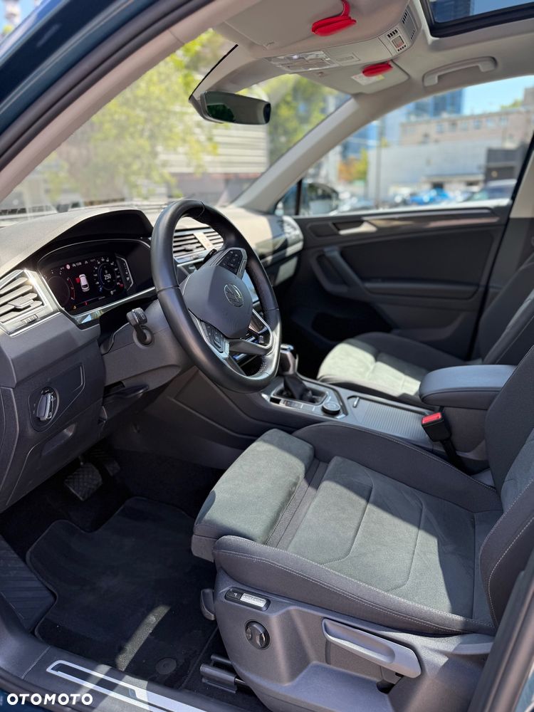 Volkswagen Tiguan 2.0 TSI 4Mot Elegance DSG - 18