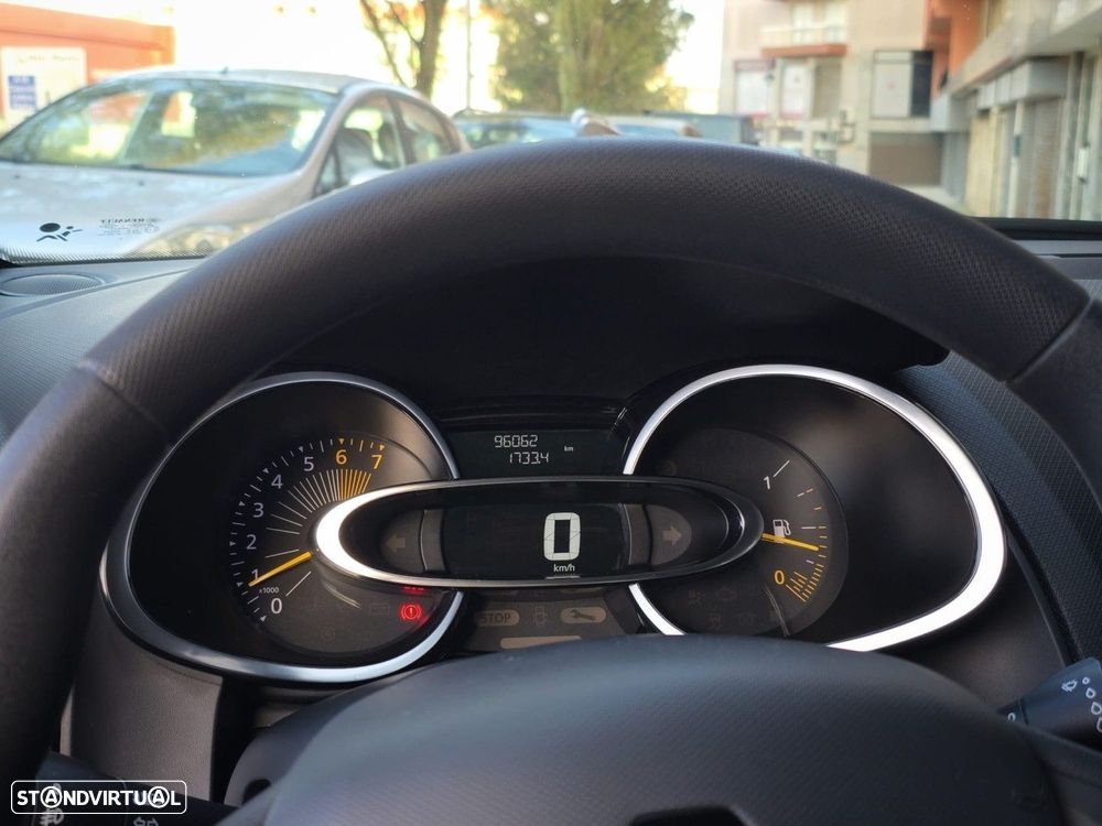 Renault Clio 0.9 TCE Dynamique S - 21