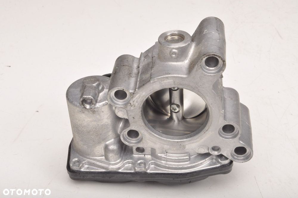FORD FOCUS MK4 1.0 PRZEPUSTNICA H6BG-9F991-AA - 2