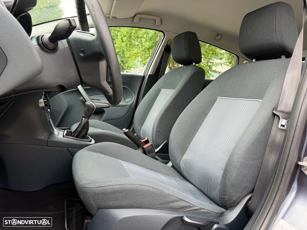 Ford Fiesta 1.4 TDCI Titanium - 16