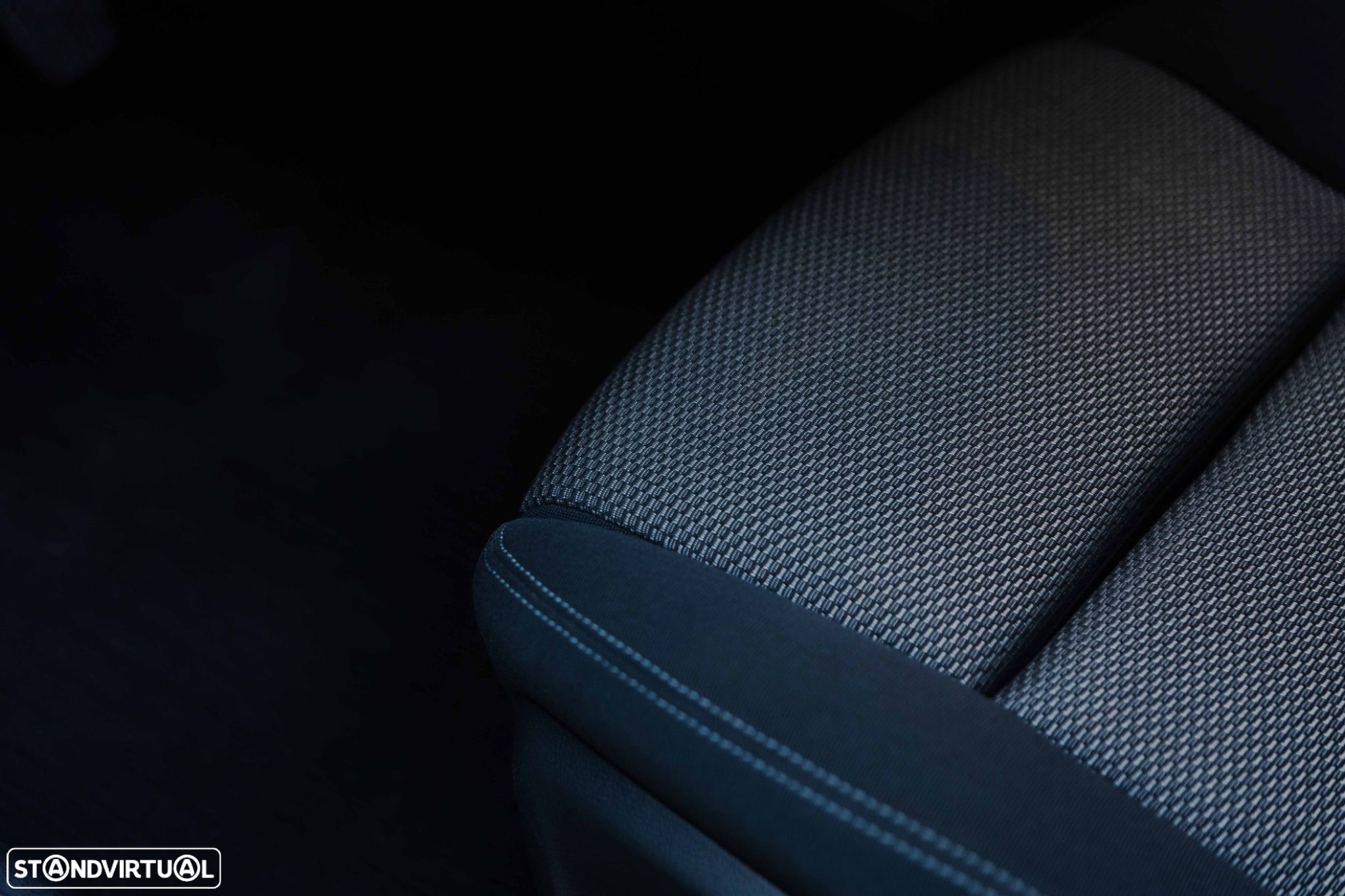 Mercedes-Benz GLA 180 d Urban - 15