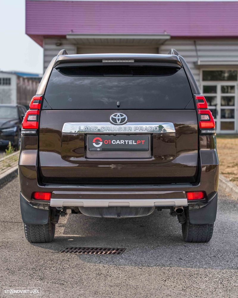 Toyota Land Cruiser Prado - 7