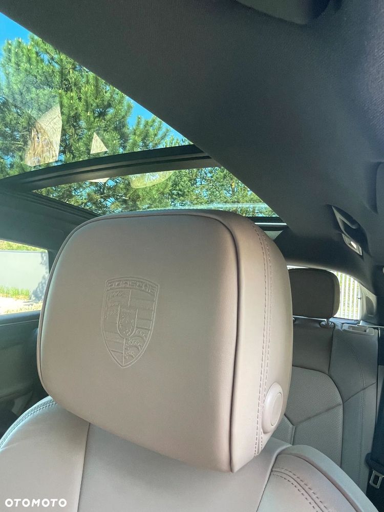 Porsche Macan Standard - 21