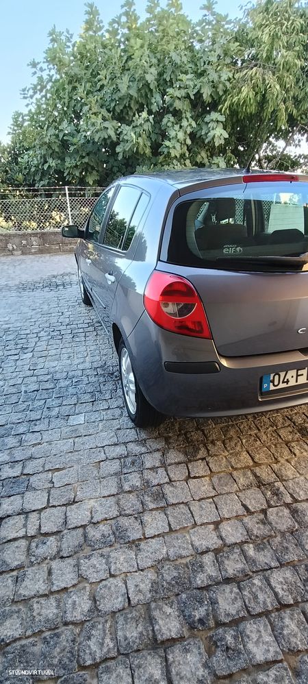 Renault Clio 1.2 16V Dynamique - 5