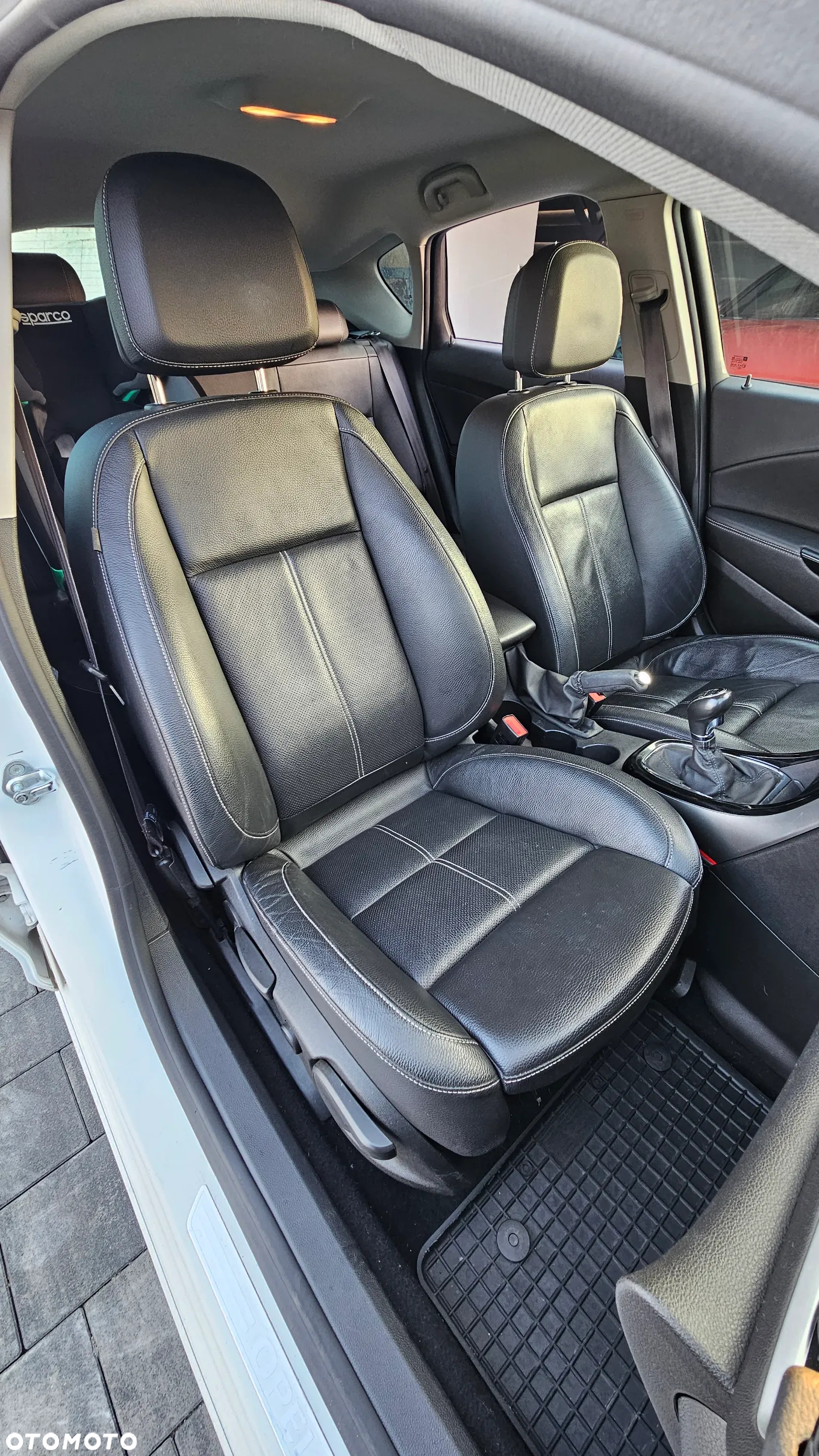 Opel Astra IV 1.6 CDTI Cosmo - 16