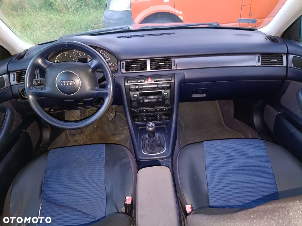 Audi A6 Avant - 4