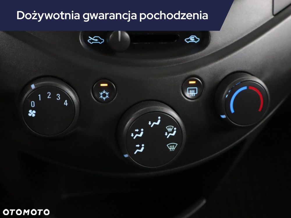 Chevrolet Spark - 17