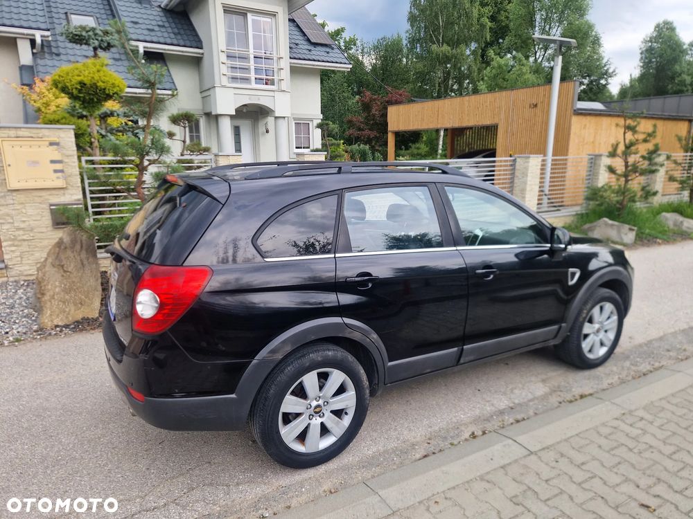 Chevrolet Captiva - 33