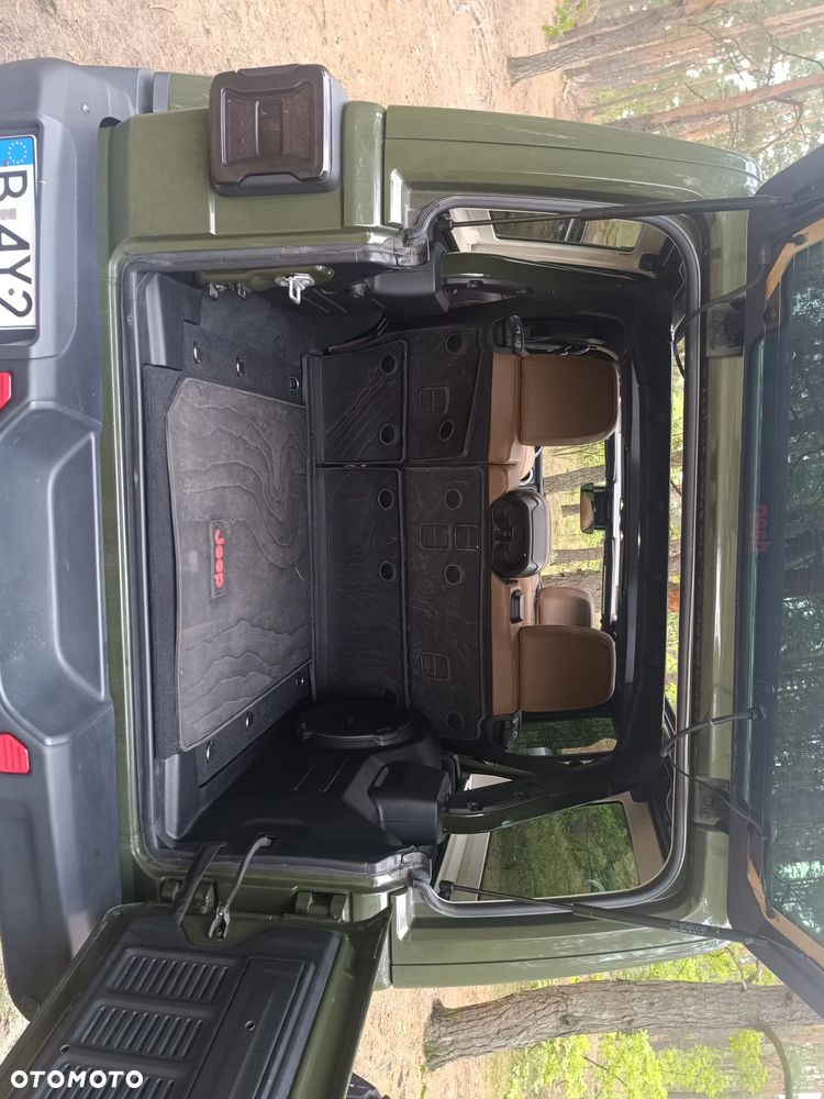 Jeep Wrangler Unlimited 3.6 Automatik Rubicon - 4