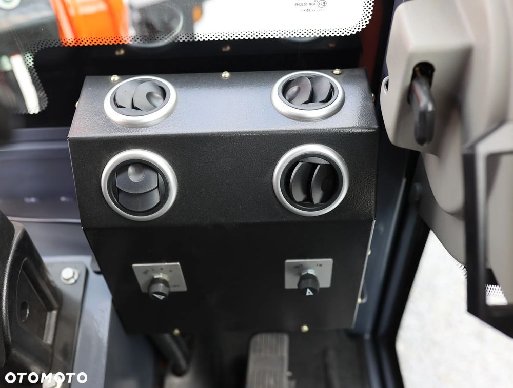 Inny NOWA ładowarka przegubowa teleskopowa TORQMATIK 811T - 31