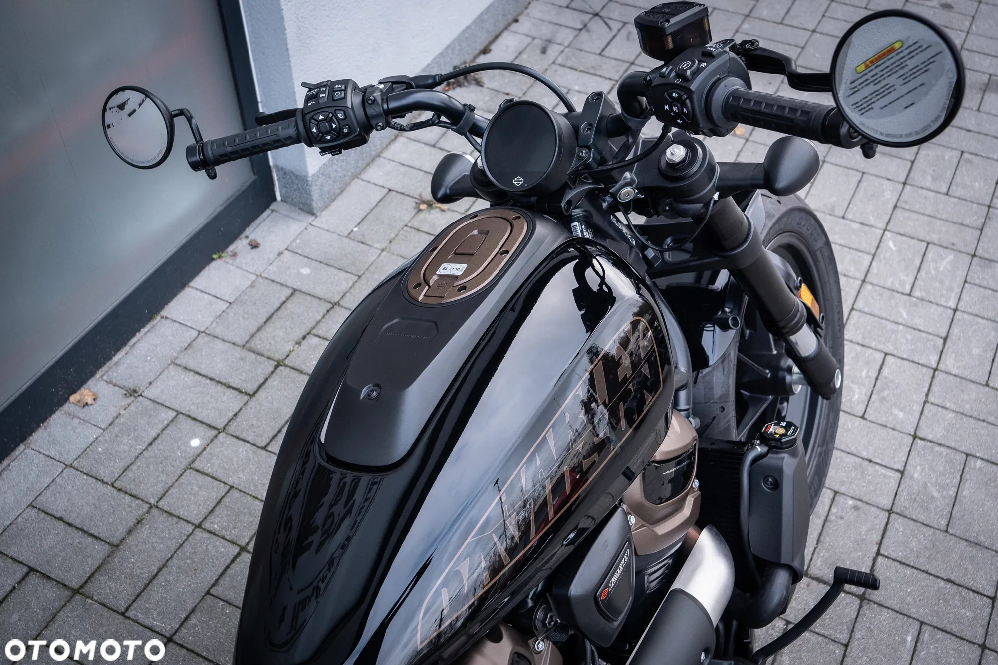 Harley-Davidson Sportster - 25