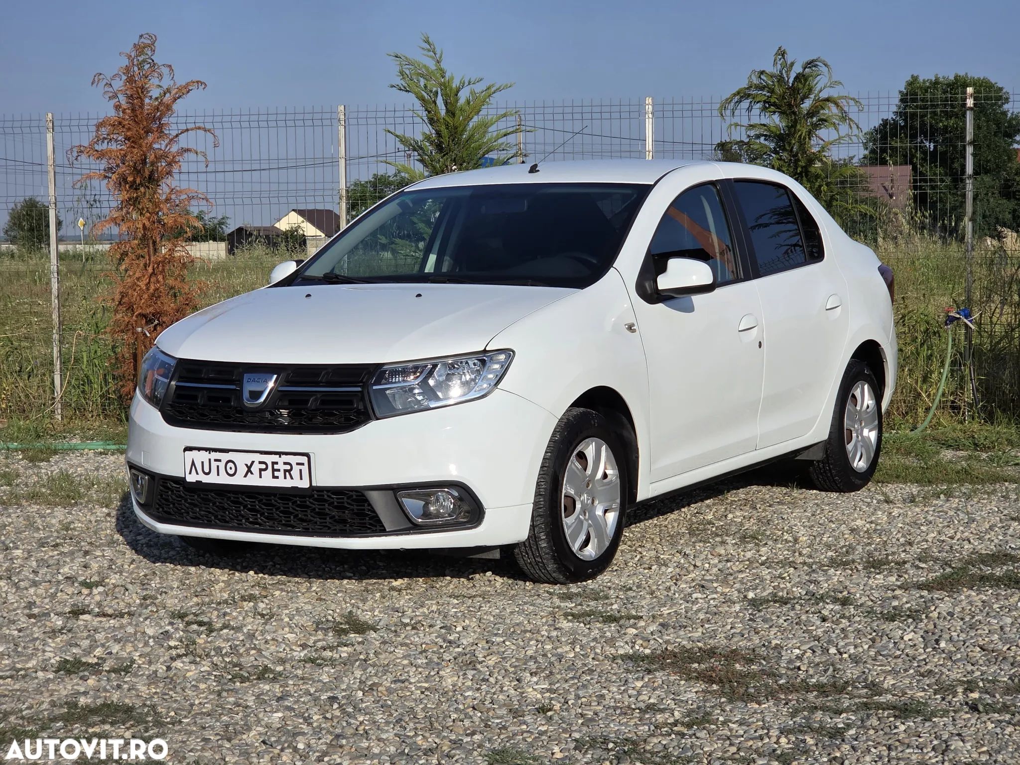 Dacia Logan 1.5 90CP Laureate - 1