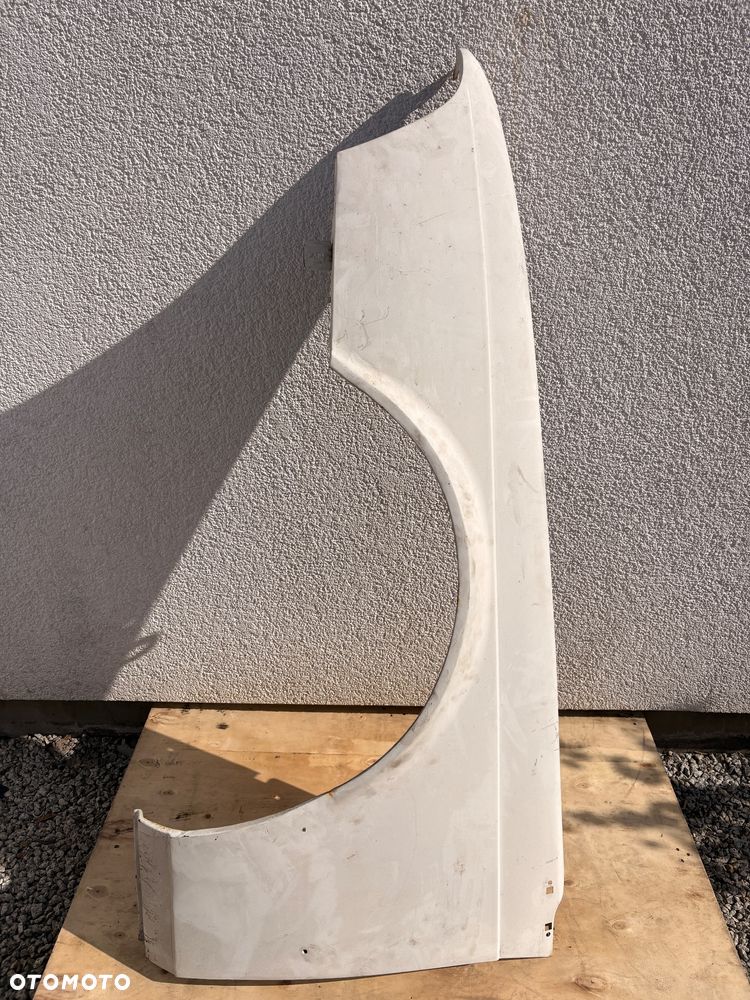 Błotnik lewy BMW 6 E24 - 1