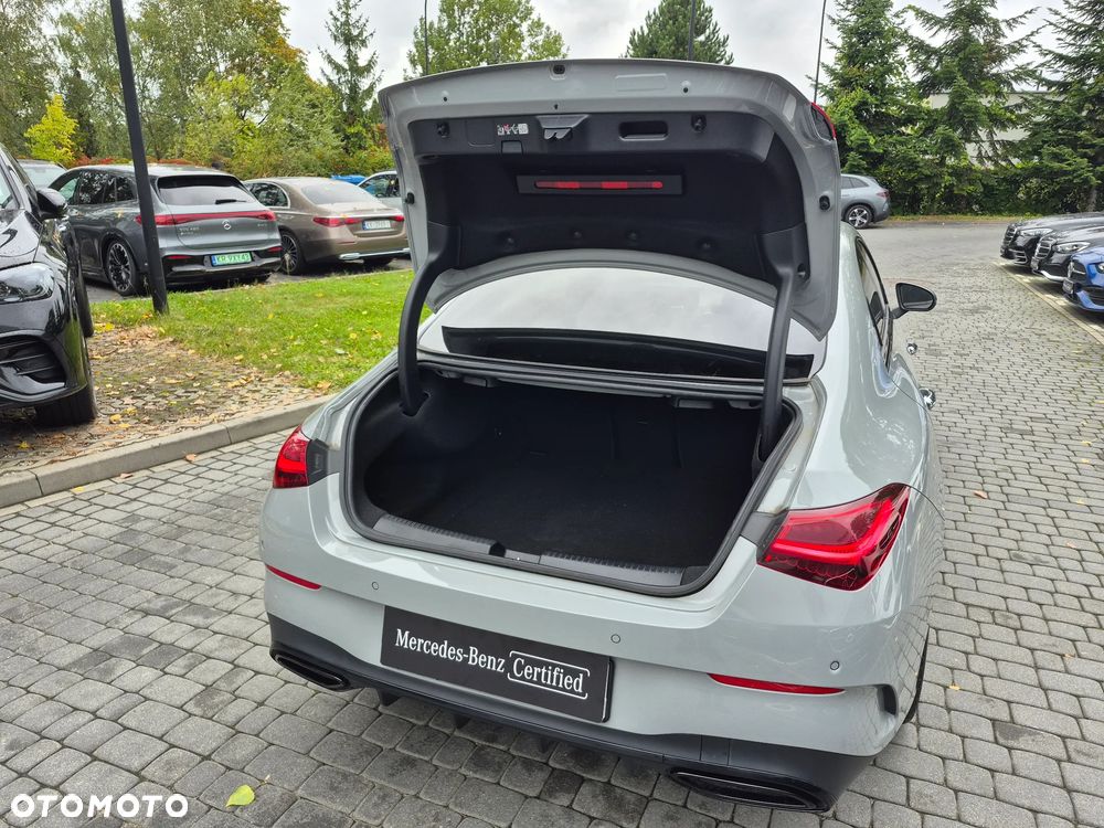 Mercedes-Benz CLA 200 AMG Line 7G-DCT - 26