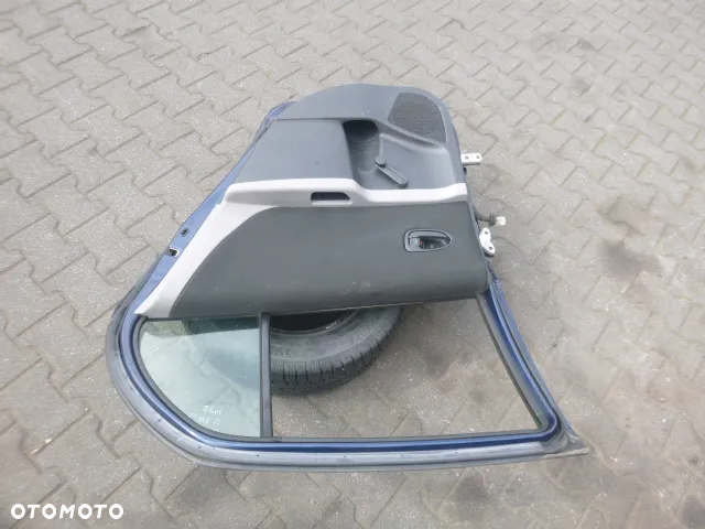 DRZWI PRAWY TYŁ PRAWE TYLNE TOYOTA YARIS II 8P4 05-09 KOMPLETNE - 16