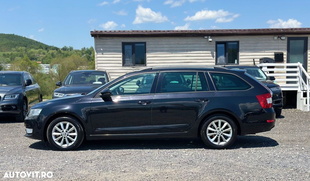 Skoda Octavia 2.0 TDI (Green tec) Style - 10
