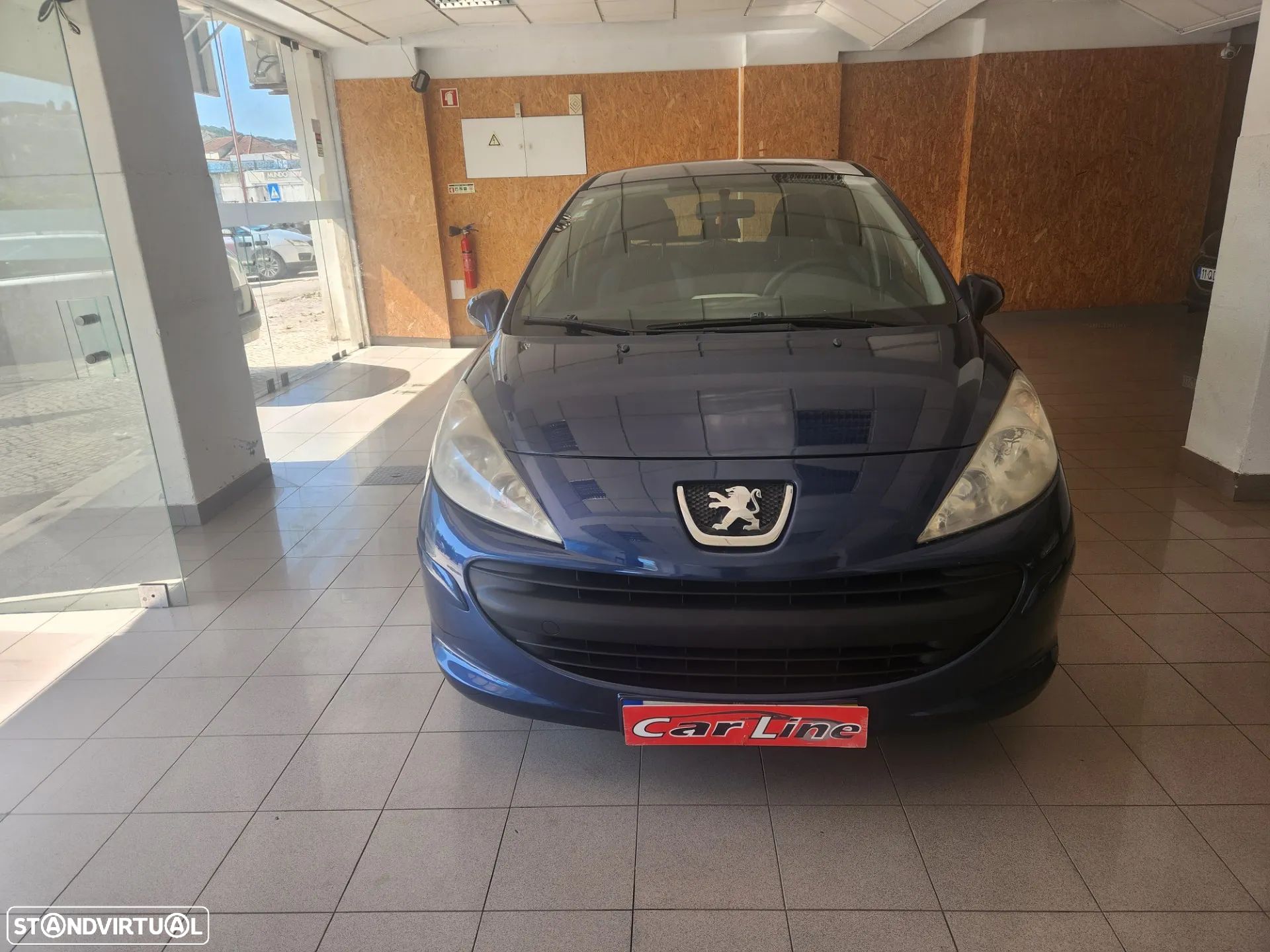 Peugeot 207 1.4 16V Trendy - 1
