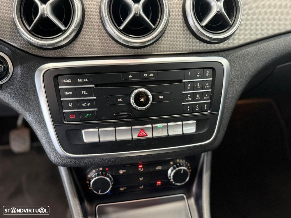 Mercedes-Benz CLA 200 d Urban - 9