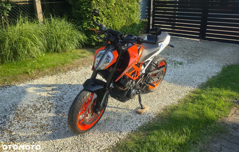 KTM Duke - 4