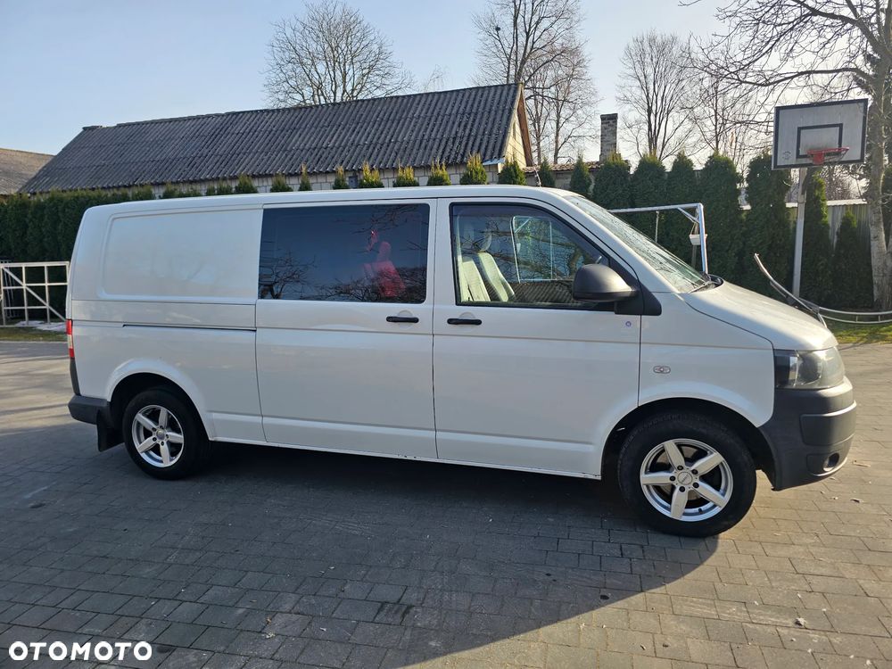 Volkswagen Transporter - 22