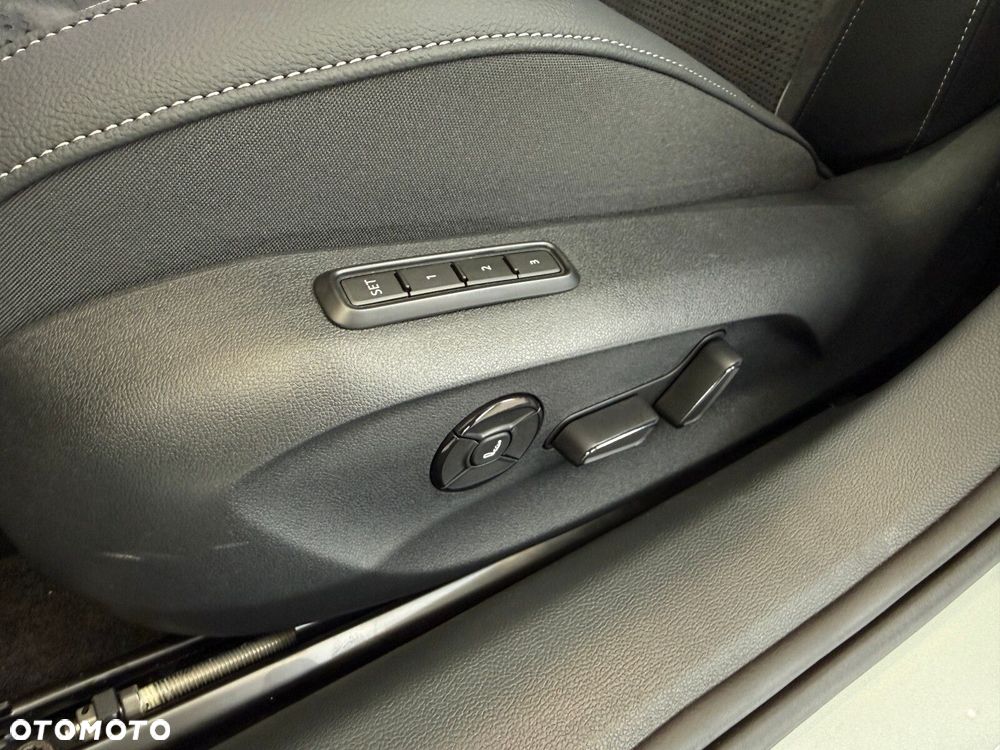 Skoda Superb 1.5 TSI mHEV Sportline DSG - 22