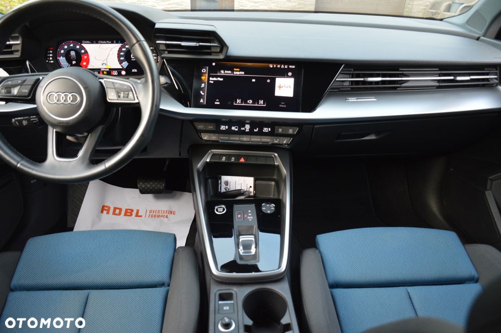 Audi A3 Sportback 35 TFSI Sport S tronic - 17
