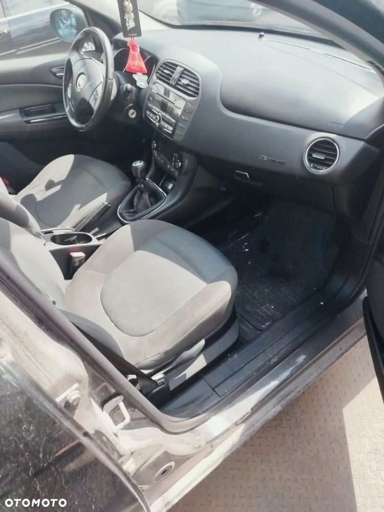 Fiat Bravo 2 na części. - 4