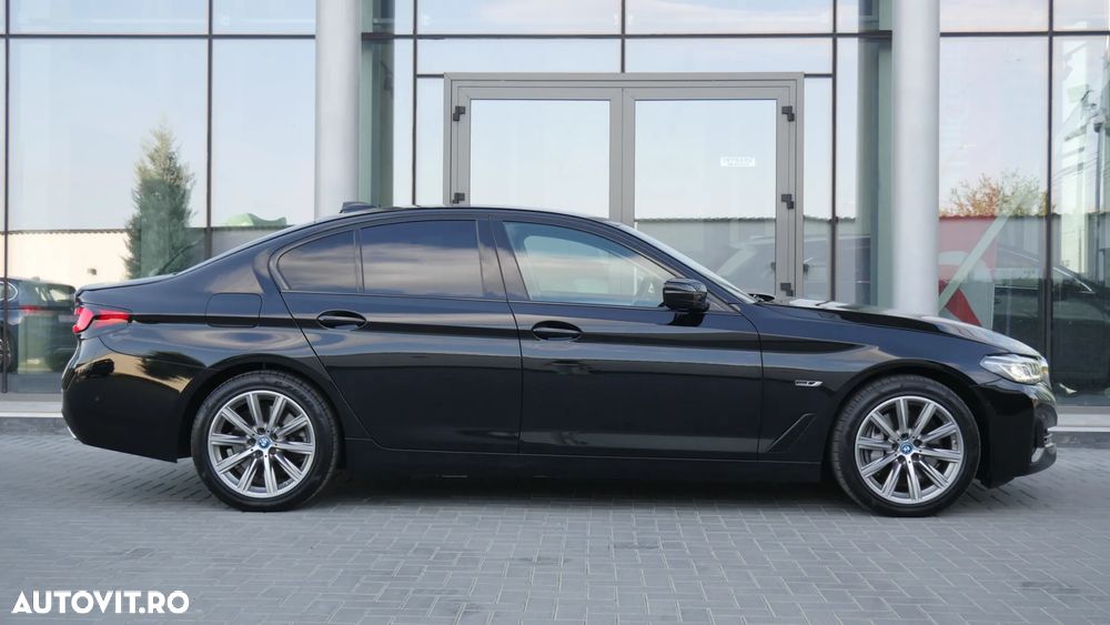 BMW Seria 5 545e xDrive Aut. - 12