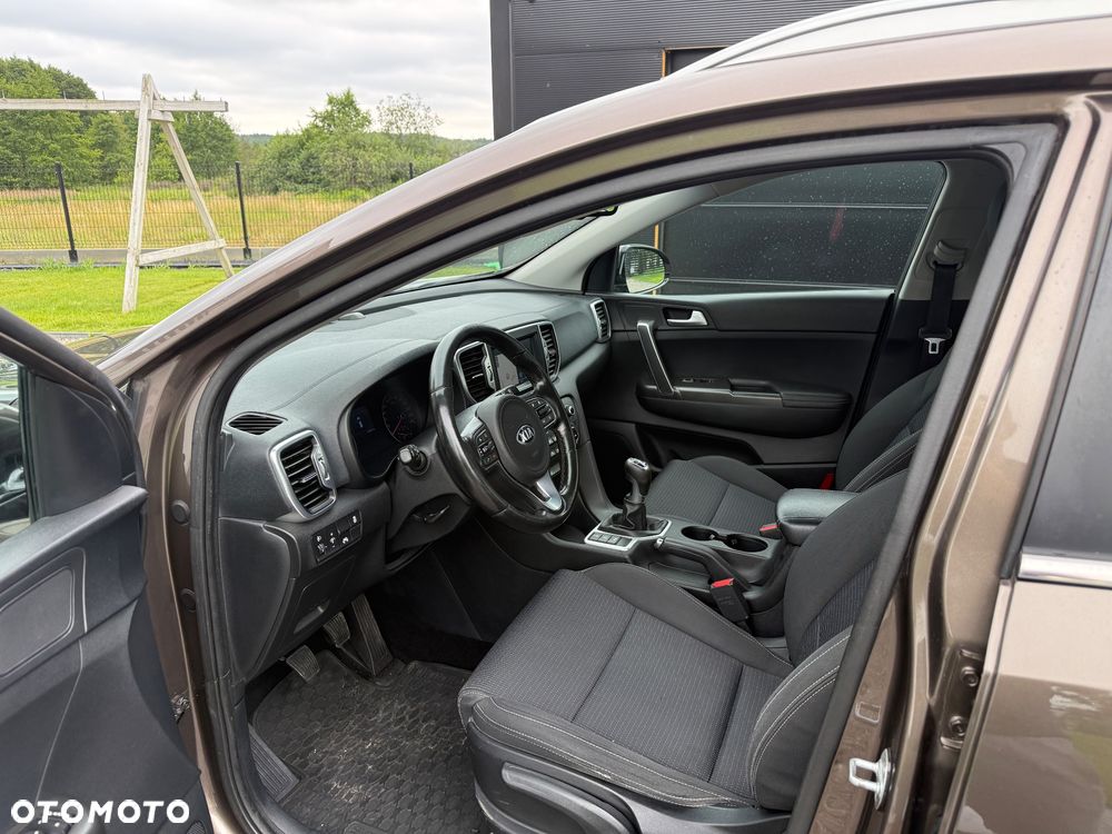 Kia Sportage 2.0 CRDI AWD Fifa World Cup Edition - 6