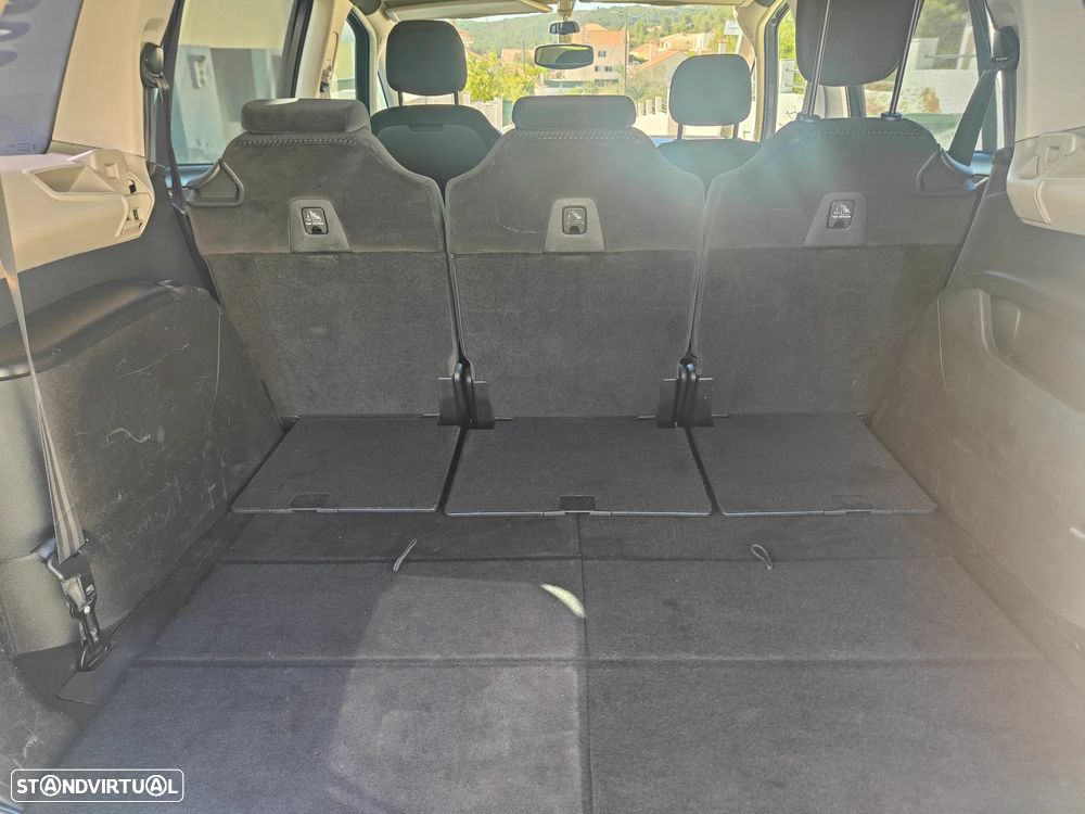 Citroën C4 Grand Picasso 1.6 HDi Exclusive - 21