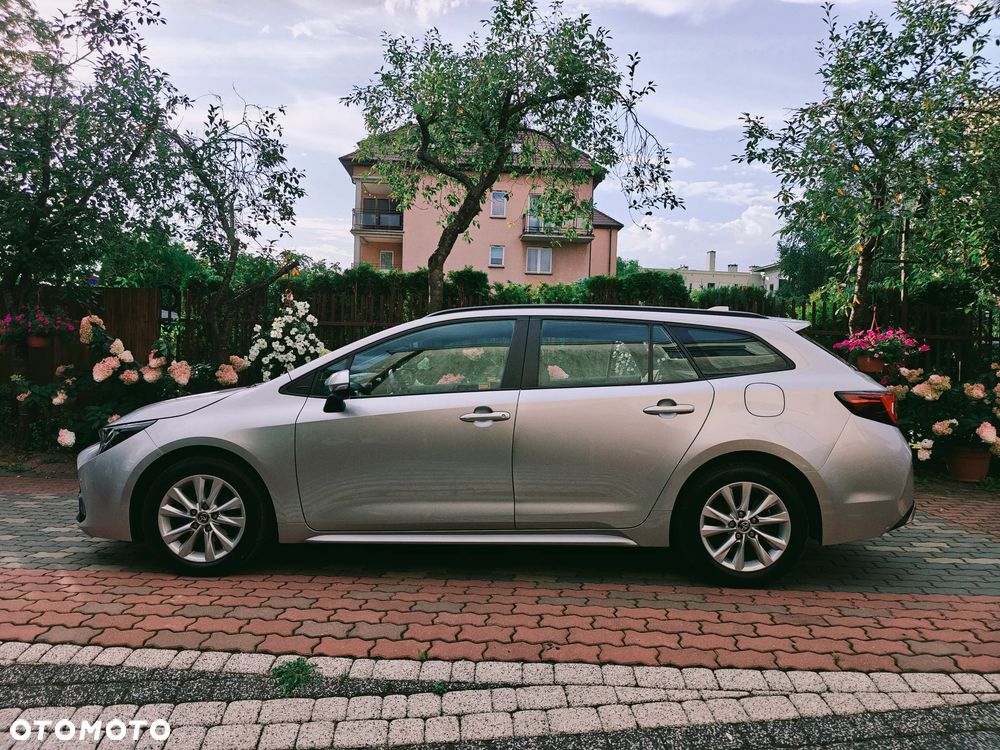 Toyota Corolla 1.8 Hybrid Comfort - 14